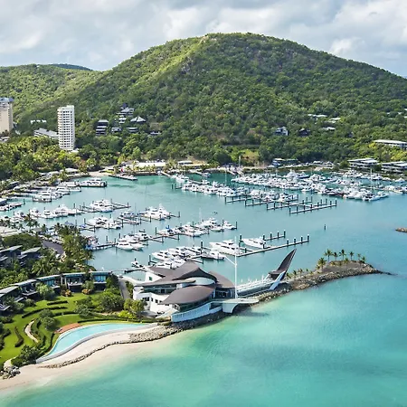 Yacht Club Villas-3